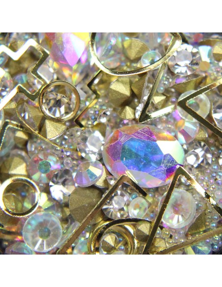 MIX CRISTALE FAȚETATE TRANSPARENTE SI ORNAMENTE UNGHII MIX CRISTALE FAȚETATE TRANSPARENTE SI ORNAMENTE UNGHII