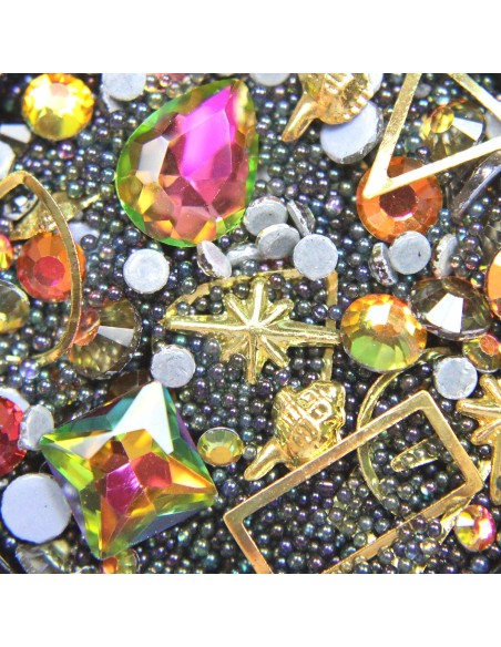 MIX CRISTALE FAȚETATE MULTICOLORE SI ORNAMENTE UNGHII MIX CRISTALE FAȚETATE MULTICOLORE SI ORNAMENTE UNGHII